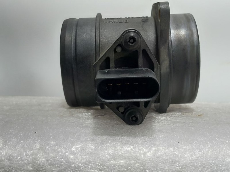 Recambio de caudalimetro para skoda octavia berlina (1u2) elegance referencia OEM IAM 06A906461 0280217121 BOSCH
