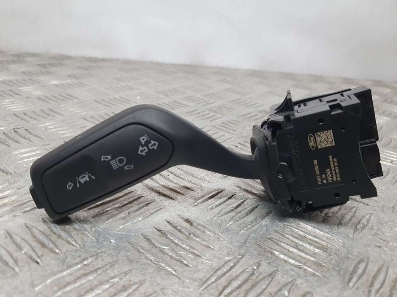 Recambio de mando intermitentes para ford puma hybrid titanium referencia OEM IAM H1BT13335BB  