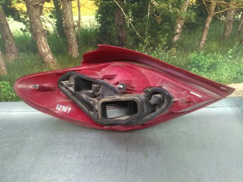 Recambio de piloto trasero derecho para peugeot 207 xs referencia OEM IAM   