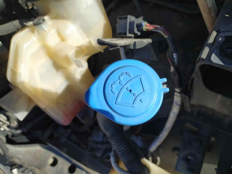 Recambio de deposito limpia para land rover range rover sport v8 td first edition referencia OEM IAM DMB500040  