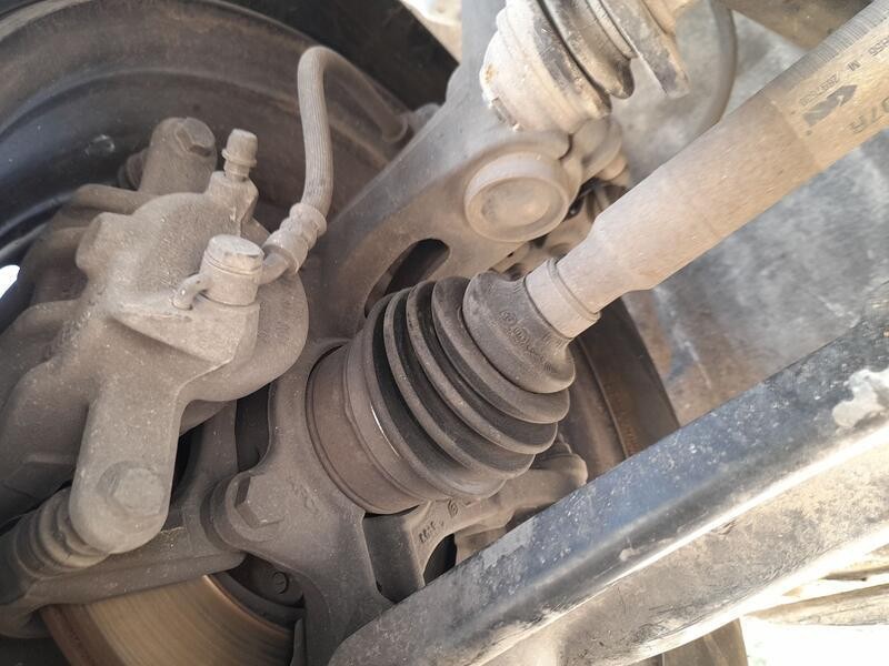 Recambio de mangueta delantera derecha para renault megane iv hatchback (b9a/m/n_) 1.5 dci 90 (b9a1) referencia OEM IAM 40014575