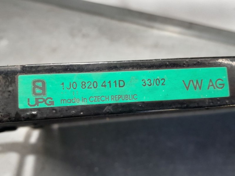 Recambio de condensador / radiador aire acondicionado para skoda octavia berlina (1u2) elegance referencia OEM IAM 1J0820411D  