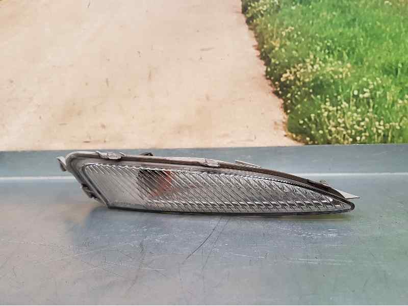 Recambio de piloto delantero derecho para opel astra j lim. selective business referencia OEM IAM 13367143 662588537 PATA ROTA