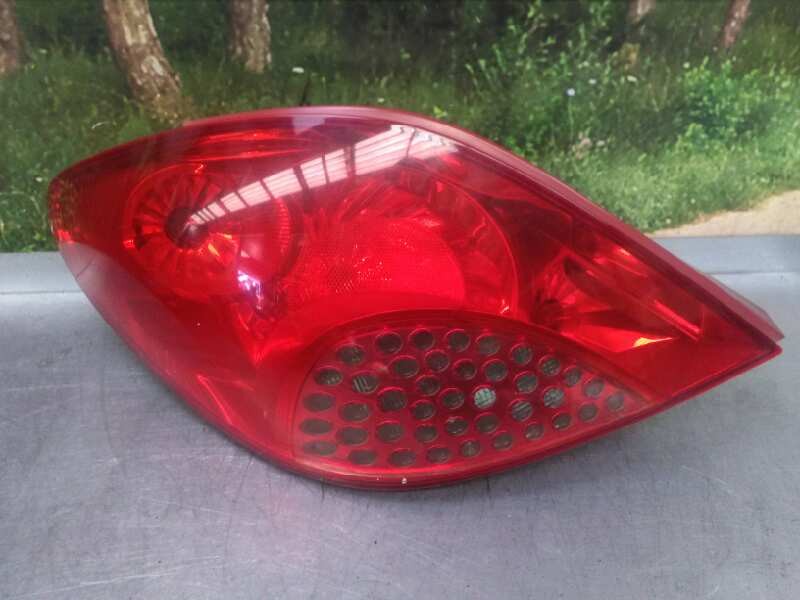 Recambio de piloto trasero izquierdo para peugeot 207 xs referencia OEM IAM   