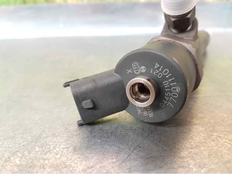 Recambio de inyector para renault scenic ii 1.9 dci diesel referencia OEM IAM 7700111014 0445110021 BOSCH