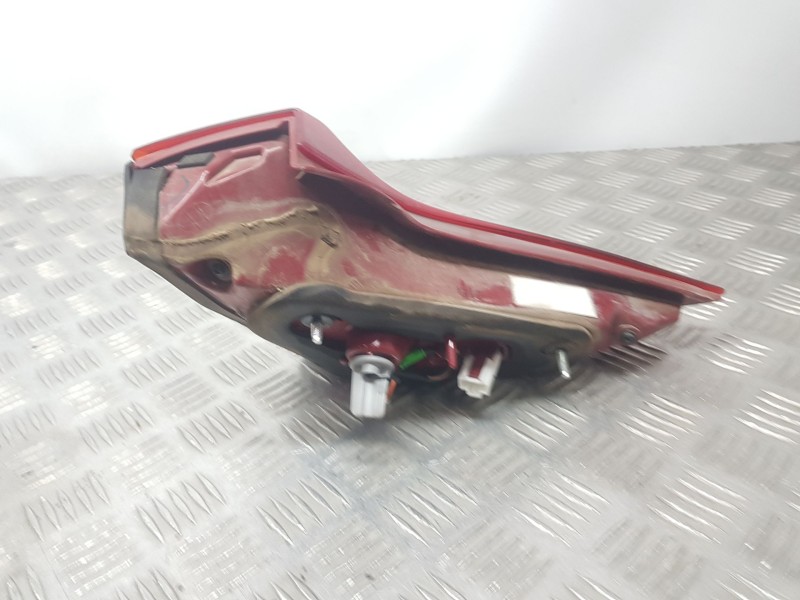 Recambio de piloto trasero derecho para hyundai ioniq hybrid referencia OEM IAM 92404G2100  INTERIOR LED