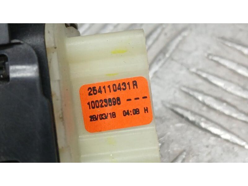 Recambio de mando elevalunas delantero izquierdo para dacia dokker abiance referencia OEM IAM 254110431R  