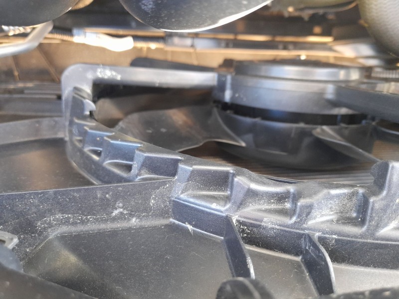 Recambio de electroventilador para mazda cx-30 (dm, dt, ed) skyactiv-g m hybrid referencia OEM IAM PAF215025  