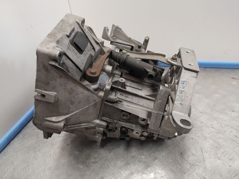 Recambio de caja cambios para alfa romeo mito (145) junior referencia OEM IAM 911349782  5VELOCIDADES