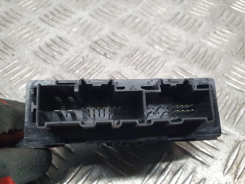 Recambio de modulo electronico para ford puma hybrid titanium referencia OEM IAM LU5T14B531AF 10522565 FOMOCO D.I