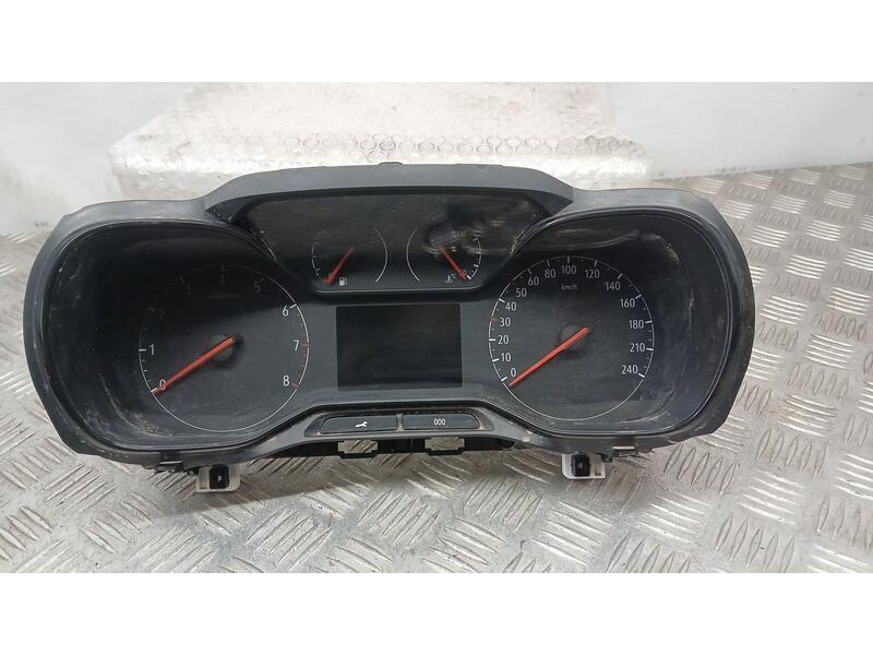 Recambio de cuadro instrumentos para opel combo furgoneta/monovolumen (k9) 1.5 d referencia OEM IAM 9838122180  