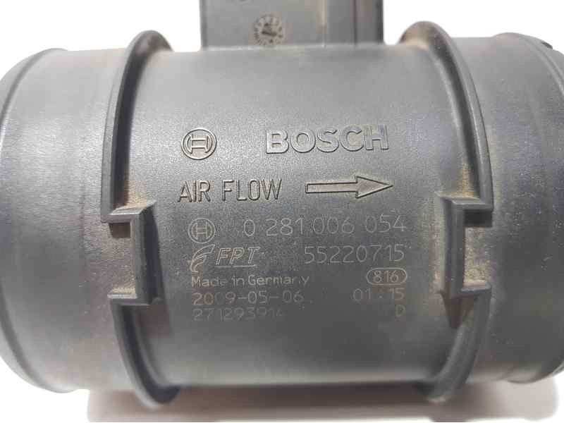 Recambio de caudalimetro para alfa romeo mito (145) junior referencia OEM IAM 55220715 0281006054 BOSCH