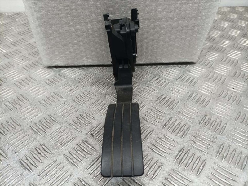 Recambio de potenciometro pedal para renault captur zen referencia OEM IAM 180029347R 6PV00997807 
