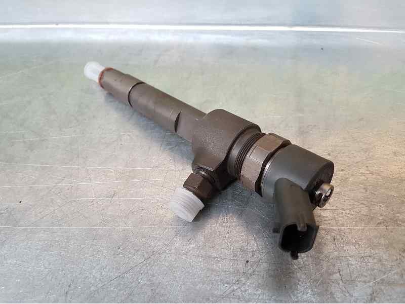 Recambio de inyector para fiat bravo (198) 1.9 8v jtd cat referencia OEM IAM 445110276  BOSCH