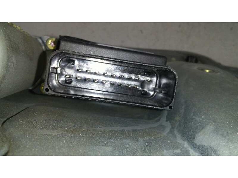 Recambio de elevalunas trasero izquierdo para volkswagen bora berlina (1j2) highline referencia OEM IAM 1J5839729G 18 PINS 1J495