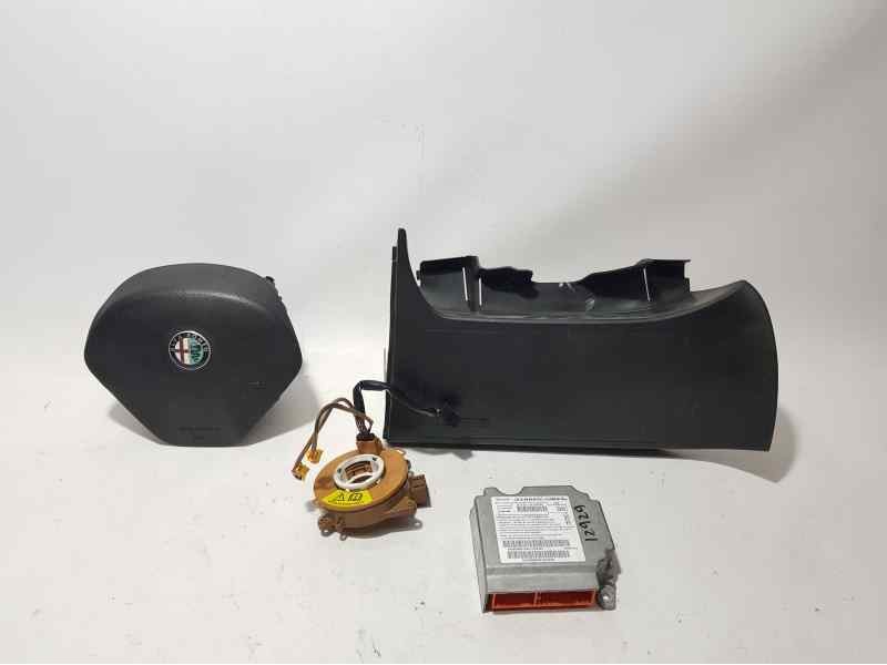 Recambio de kit airbag para alfa romeo mito (145) junior referencia OEM IAM  AIRBAG CONDUCTOR UN POCO ROZADO C/ SALPICADERO