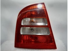 PILOTO TRASERO IZQUIERDO YU3X13441BA YU3X13451BA 