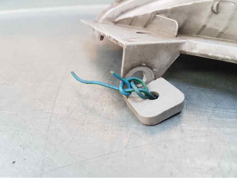 Recambio de piloto delantero derecho para opel astra j lim. selective business referencia OEM IAM 13367143 662588537 PATA ROTA