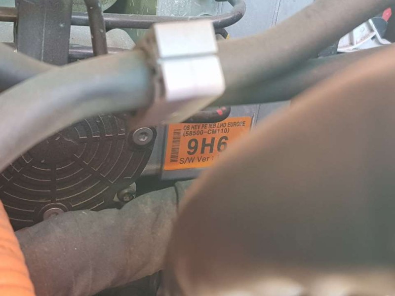 Recambio de abs para hyundai kona klass hybrid 2wd referencia OEM IAM 58910J9000  