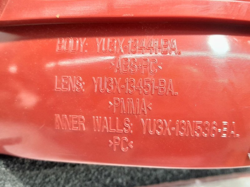 Recambio de piloto trasero izquierdo para skoda octavia berlina (1u2) elegance referencia OEM IAM YU3X13441BA YU3X13451BA 