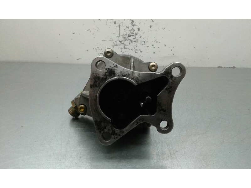 Recambio de depresor freno / bomba vacio para renault rapid/express (f40) 1.9 diesel referencia OEM IAM 72117205  