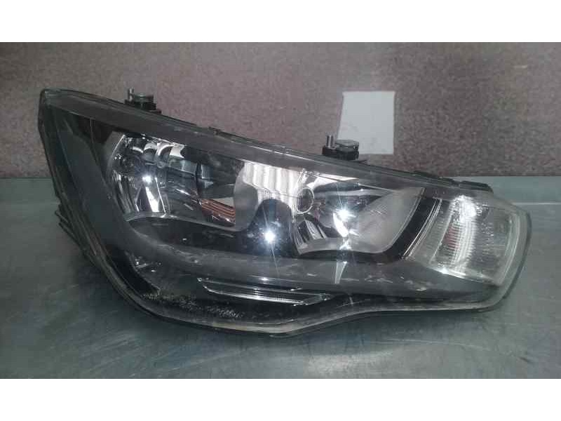 Recambio de faro derecho para audi a1 (8x) referencia OEM IAM 8X0941004 TOCADO 