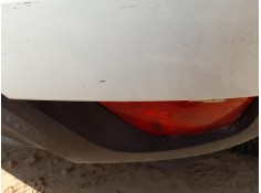 PILOTO TRASERO DERECHO PARAGOLPES 265806717R 