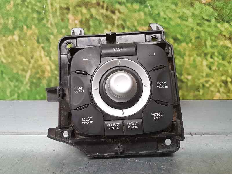 Recambio de sistema navegacion gps para renault megane iii berlina 5 p business referencia OEM IAM 259153411R  TOMTOM