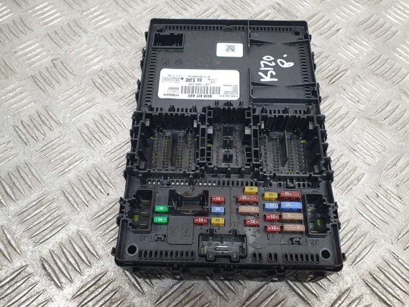 Recambio de caja reles / fusibles para ford puma hybrid titanium referencia OEM IAM LU5T15604EJAE F005V03574 