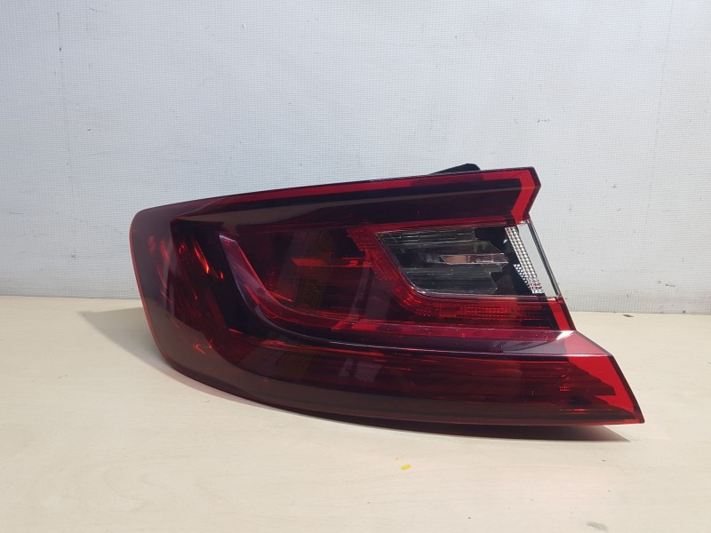 Recambio de piloto trasero izquierdo exterior para renault megane iv hatchback (b9a/m/n_) 1.5 dci 90 (b9a1) referencia OEM IAM 2