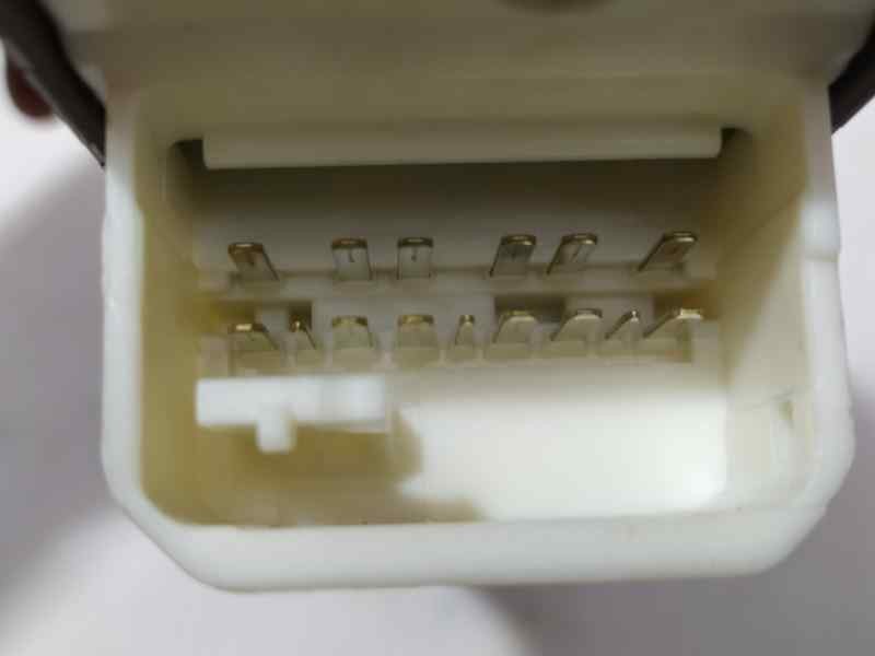 Recambio de mando elevalunas delantero izquierdo para toyota yaris hsd city referencia OEM IAM 848200D170  