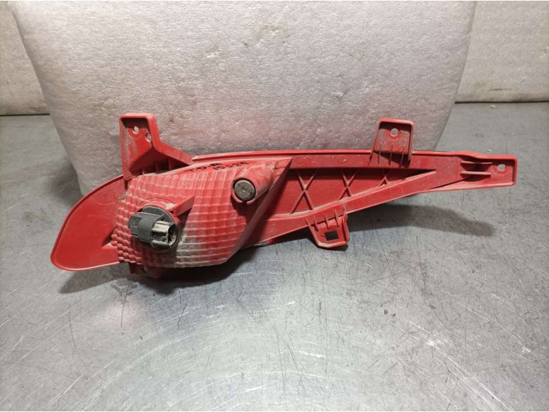 Recambio de piloto trasero derecho paragolpes para hyundai i20 klass referencia OEM IAM 92406Q0100  