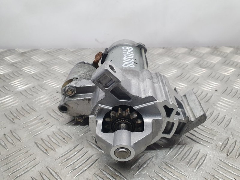 Recambio de motor arranque para bmw x5 (f15) 2.0 turbodiesel referencia OEM IAM 857084604 4380000492 DENSO