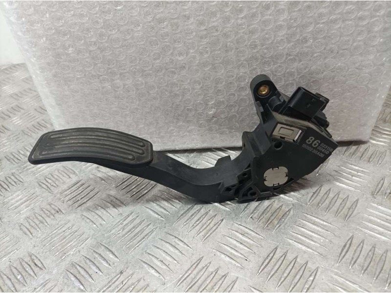 Recambio de potenciometro pedal para nissan pulsar (c13) acenta referencia OEM IAM 180023RA0B 02315B 