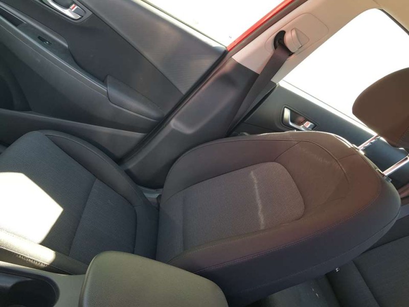 Recambio de asiento delantero derecho para hyundai kona klass hybrid 2wd referencia OEM IAM   C/ AIRBAG