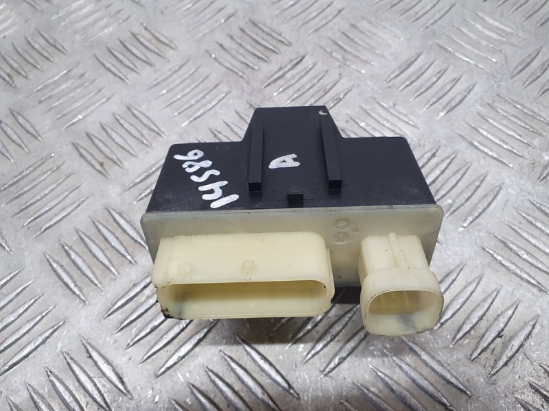 Recambio de rele para citroën c3 aircross c-series referencia OEM IAM 9852021180  