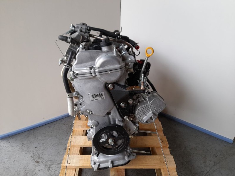 Recambio de motor completo para toyota yaris hsd city referencia OEM IAM 1NZ  