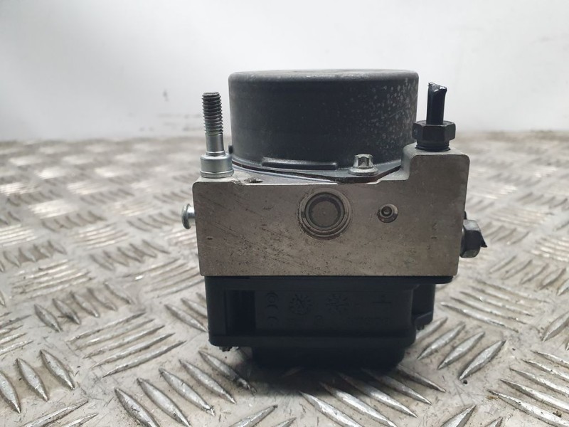 Recambio de abs para renault clio iii authentique referencia OEM IAM 8200747140 0265232077 