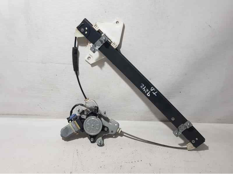 Recambio de elevalunas trasero derecho para chevrolet captiva 2.0 vcdi lt referencia OEM IAM  2 PINS ELECTRICO