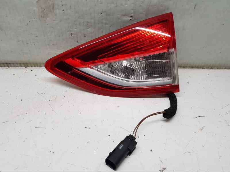 Recambio de piloto trasero derecho para ford kuga (cbs) trend referencia OEM IAM   