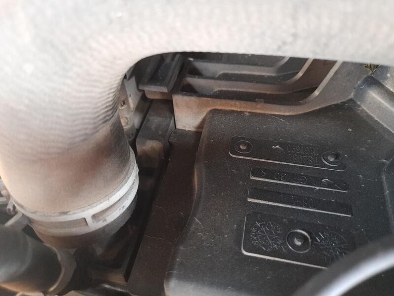 Recambio de radiador agua para renault megane iv hatchback (b9a/m/n_) 1.5 dci 90 (b9a1) referencia OEM IAM 214108175R  