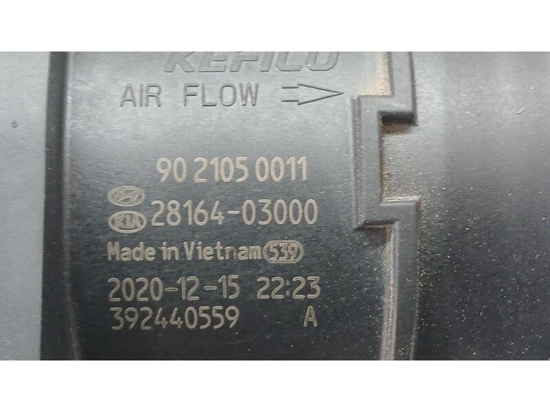 Recambio de caudalimetro para hyundai kona klass hybrid 2wd referencia OEM IAM 2816403000  9021050011