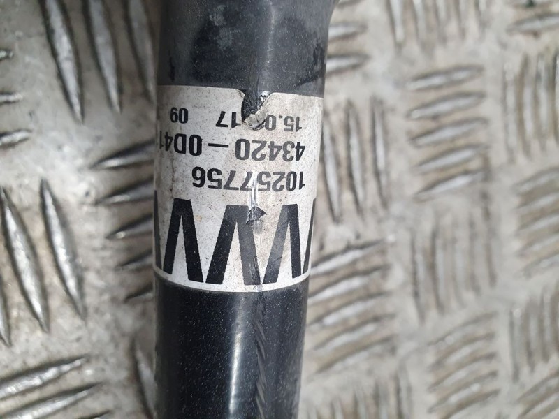 Recambio de transmision delantera izquierda para toyota yaris hsd city referencia OEM IAM 434200D411A 10257756 