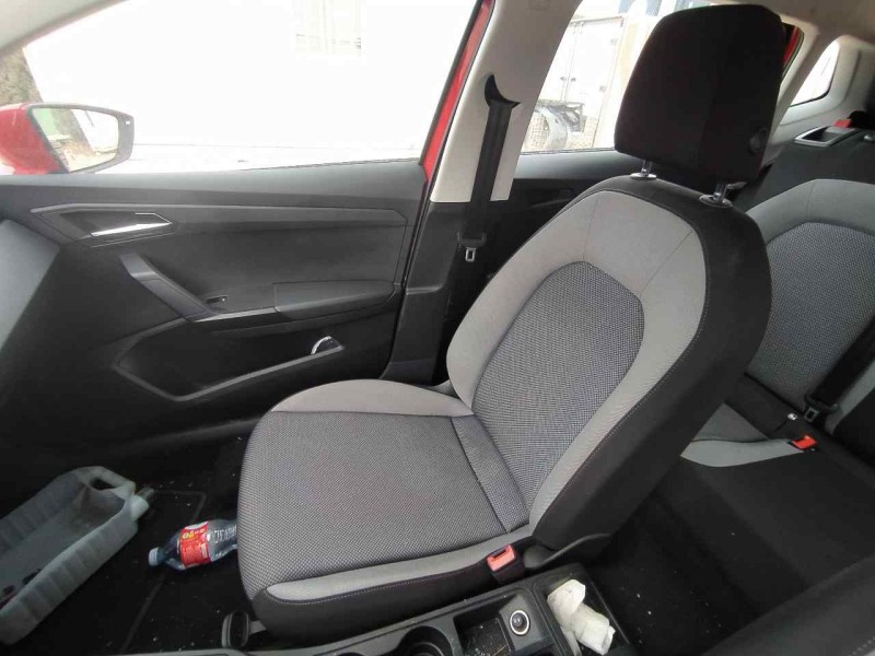 Recambio de asiento delantero derecho para seat ibiza (kj1) style referencia OEM IAM   C/ AIRBAG