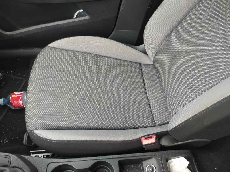 Recambio de asiento delantero derecho para seat ibiza (kj1) style referencia OEM IAM   C/ AIRBAG