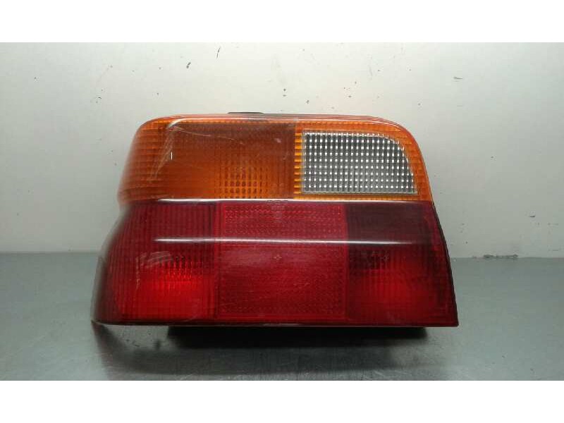 Recambio de piloto trasero izquierdo para ford escort berlina/turnier ghia berlina referencia OEM IAM   