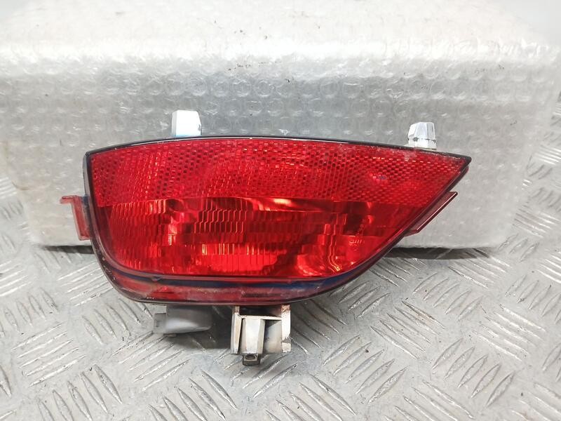 Recambio de piloto trasero izquierdo paragolpes para dacia sandero stepway referencia OEM IAM 0338900 OLSA 