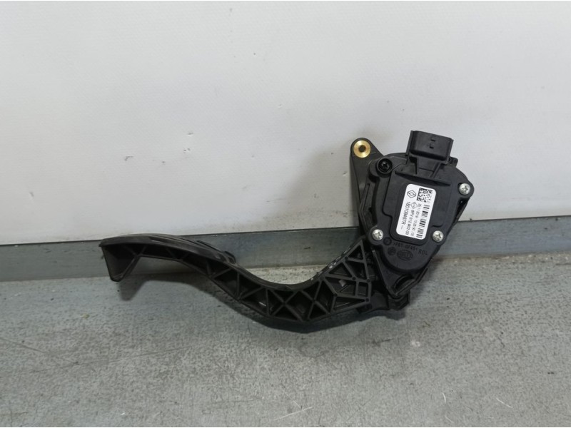 Recambio de potenciometro pedal para renault clio v zen referencia OEM IAM 180108467R 6PV01290503 HELLA
