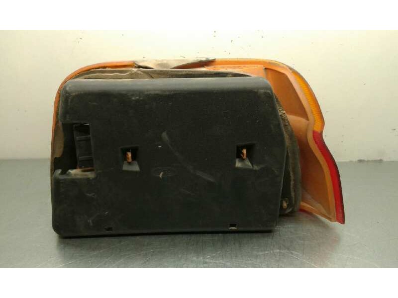 Recambio de piloto trasero izquierdo para ford escort berlina/turnier ghia berlina referencia OEM IAM   