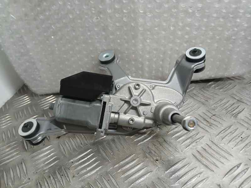 Recambio de motor limpia trasero para toyota rav4 hybrid 4x2 advance referencia OEM IAM 8513042101 2596003850 DENSO